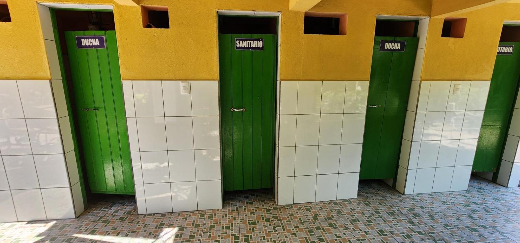 Hospedaje Santo Domingo Panajachel Exteriér fotografie